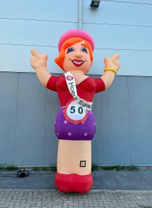 sarah jong 4.5 meter